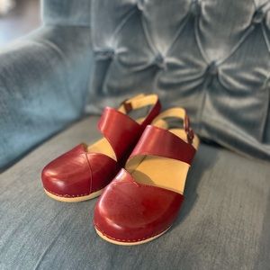 Dansko Leather Sandals (Size 38 or 7.5)